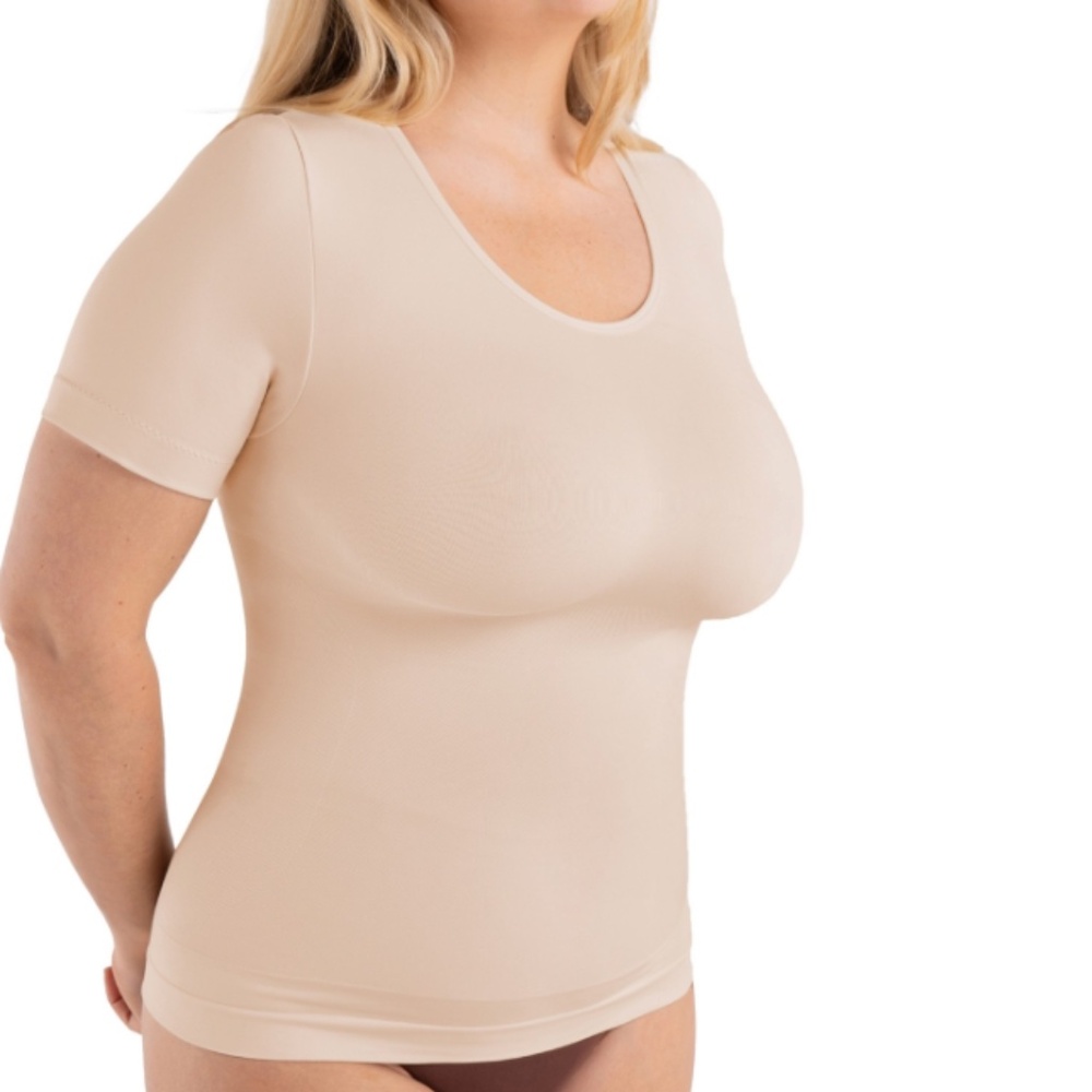 Shapermint Essentials Women's Scoop Neck Shaping T-Shirt 48001 - Chai NWT